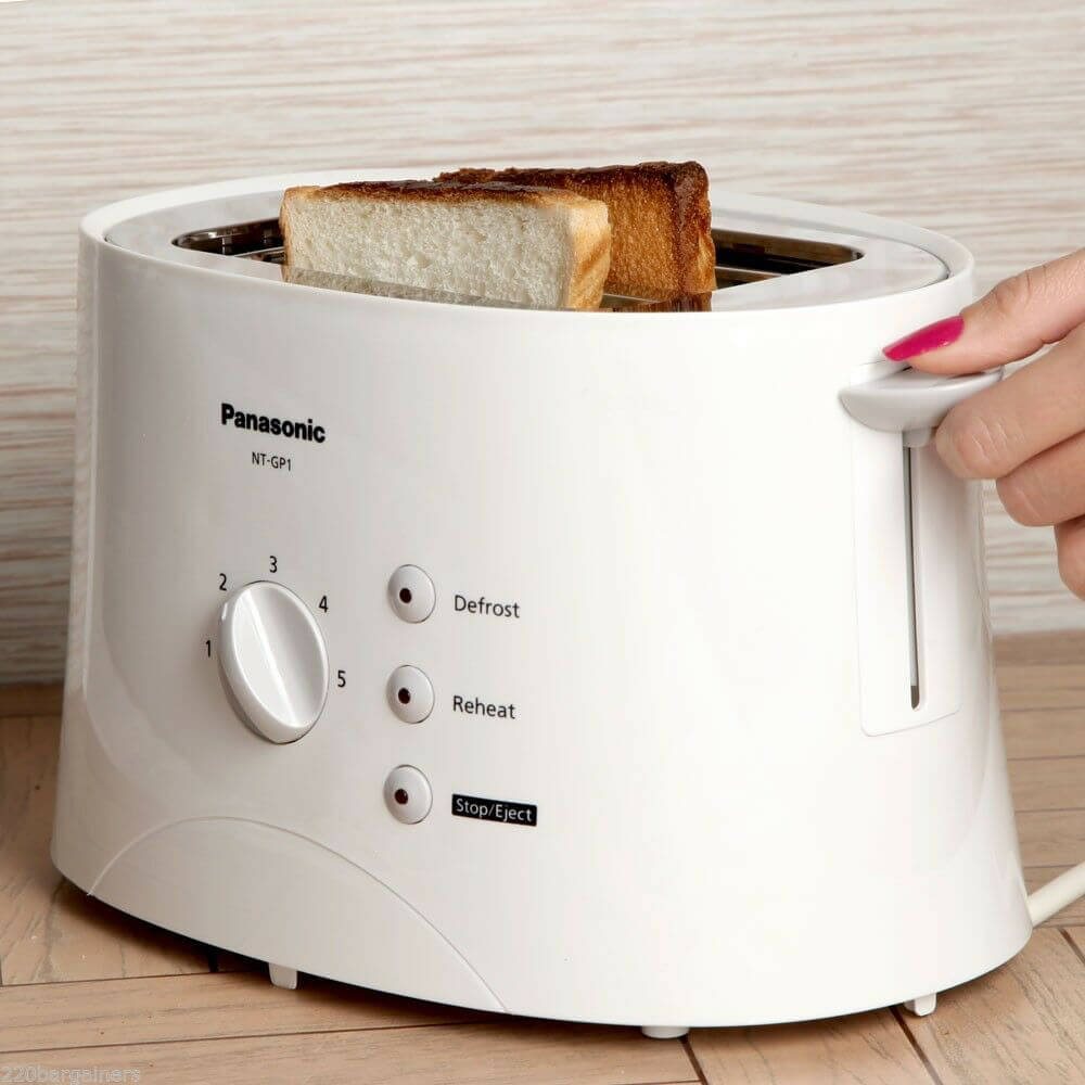 Panasonic NT-GP1 680W 2-Slice Pop-up Toaster - White