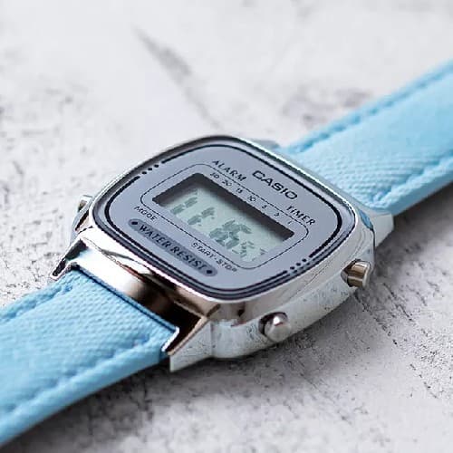 Casio LA670WL-2ADF Womens Casual Digital Leather Watch - Blue